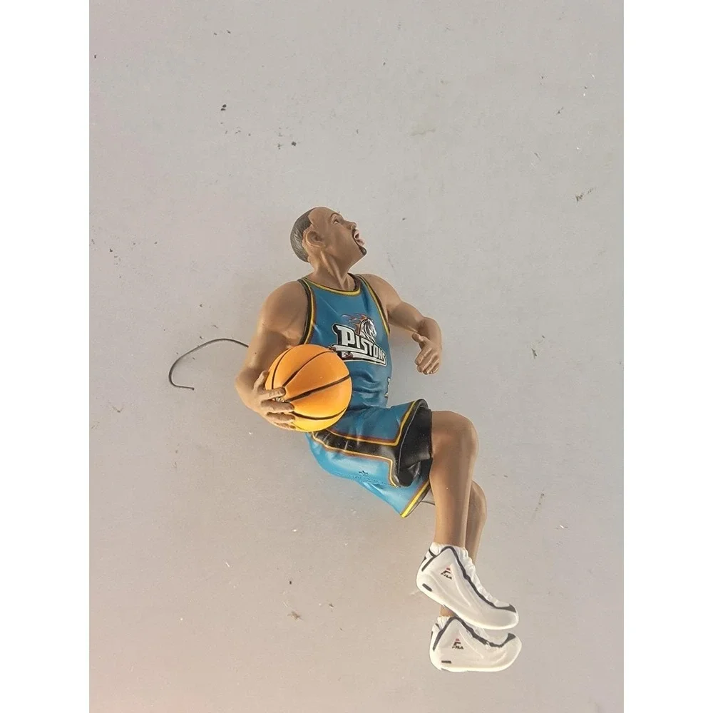 Hallmark Keepsake Grant Hill‎ Ornament 1998 Hoop Stars Series NBA Pistons Box